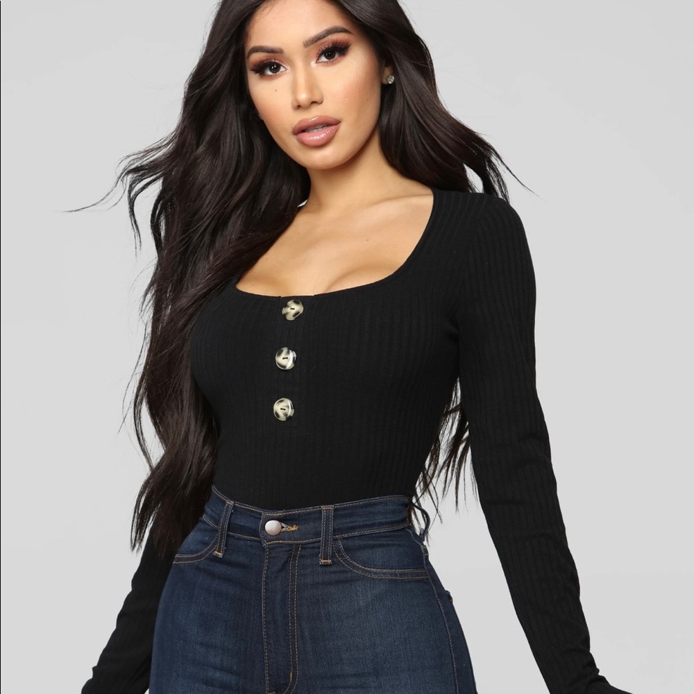 Janet Ribbed Button Bodysuit - Picture 2 of 6